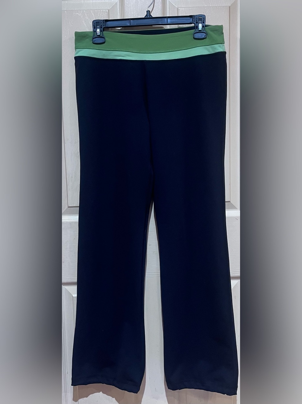 Women’s Tuff Athletics Yoga Pants, Size M